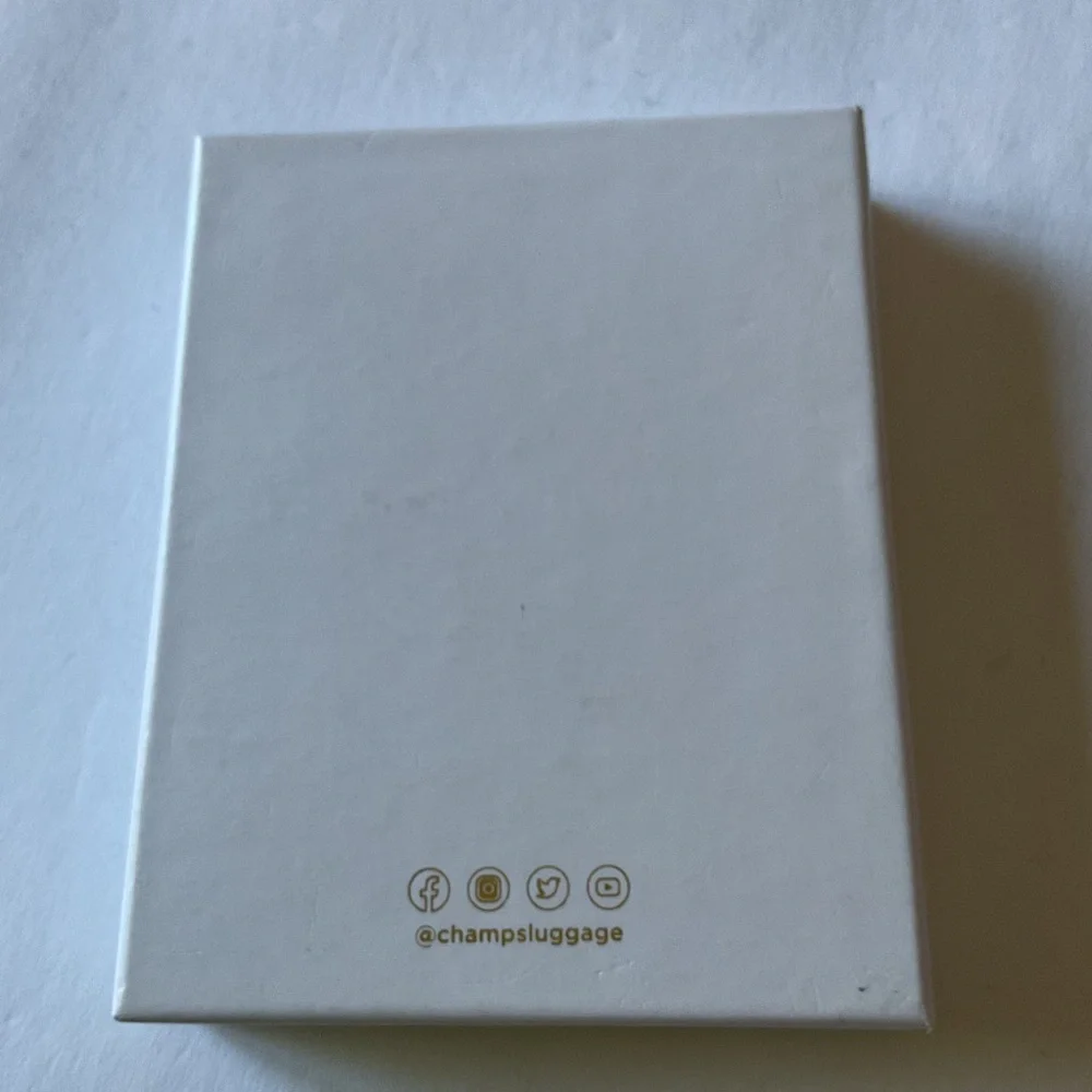 CHAMPS MENS VERTICAL SLIM BIFOLD WALLET BLACK ONYX RFID NWT